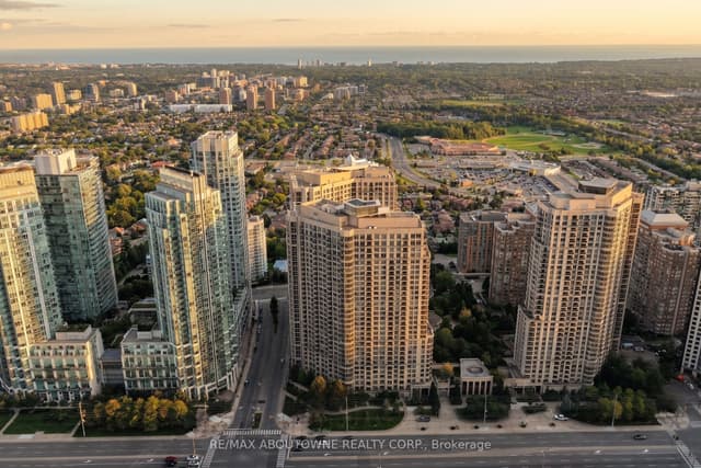 Condo Apartment at 3888 Duke of York Boulevard GPH25, Mississauga, ON L5B 4P5