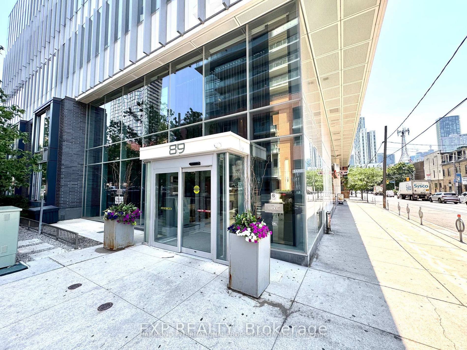 Suite 1211 · Floor 12, Unit 1211 · 89 McGill St