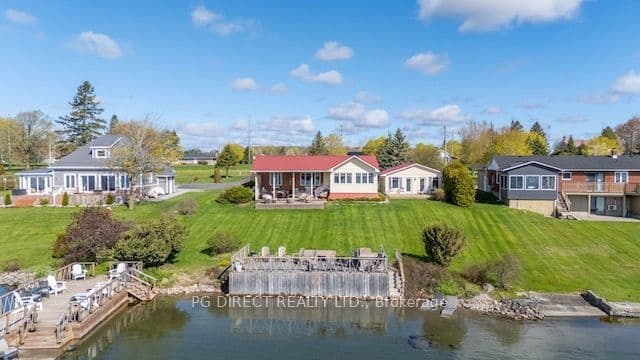 9 Shoreline Road