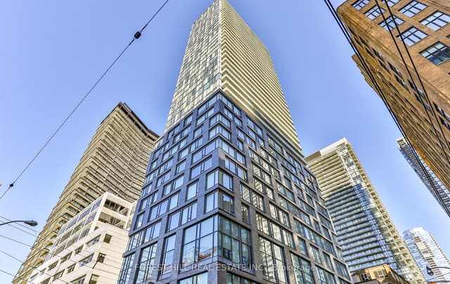 Office at 334 Adelaide Street 206, Toronto, ON M5V 1R4, Toronto C01