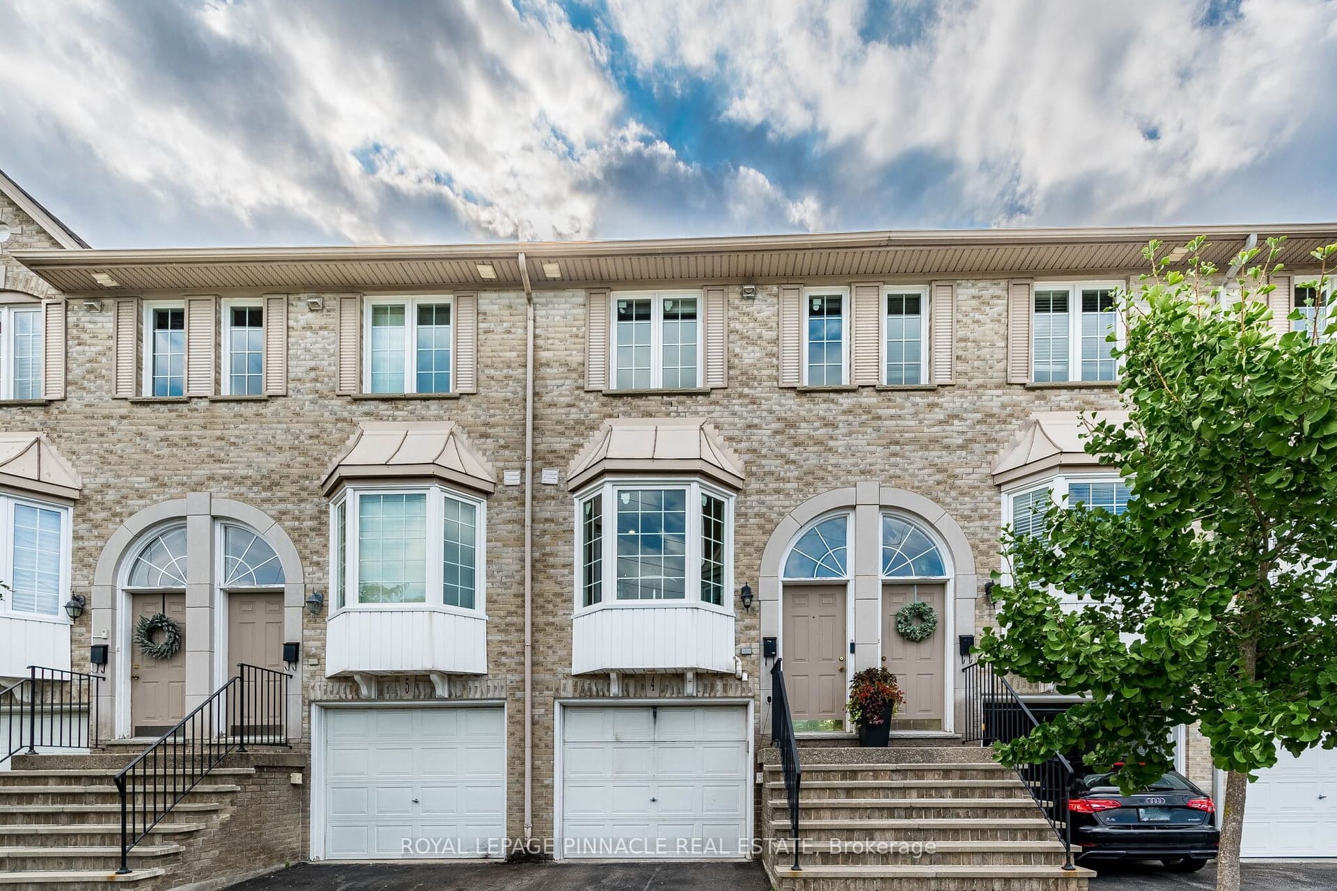 Suite 4, Unit 4 · 3480 Upper Middle Rd