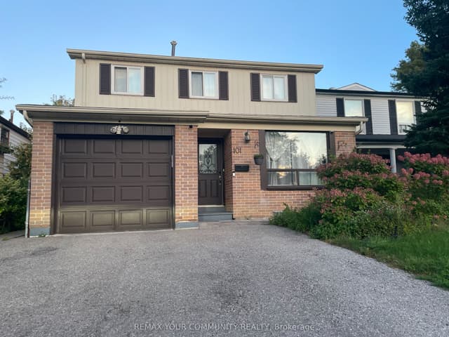 Detached at 101 Springhead Gardens Bsmnt, Richmond Hill, ON L4C 5C3