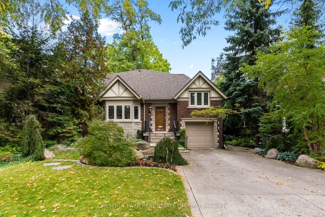 Detached at 160 Cortleigh Boulevard, Toronto, ON M5N 1P5, Toronto C04