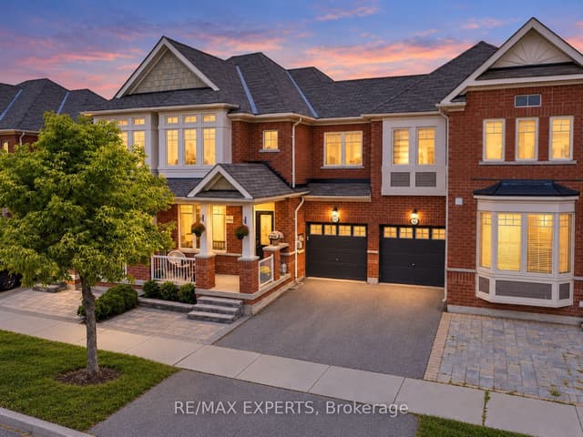 Att/Row/Townhouse at 40 Pitney Avenue, Richmond Hill, ON L4E 4Y5