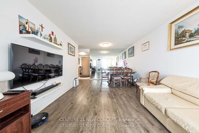Condo Apartment at 22 Southport Street 932, Toronto, ON M6S 4Y9, Toronto W01