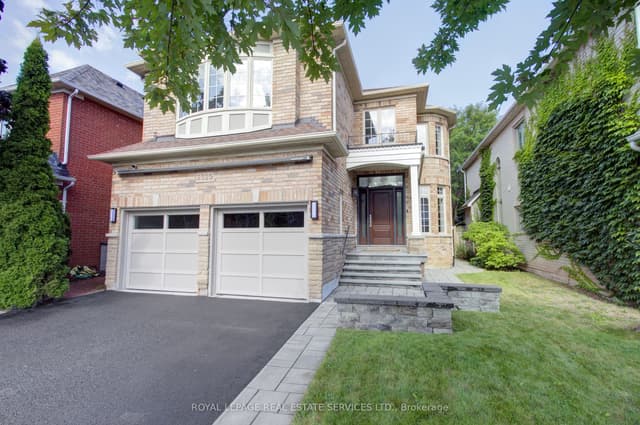 Detached at 2329 Glenfield Road, Oakville, ON L6M 3V1