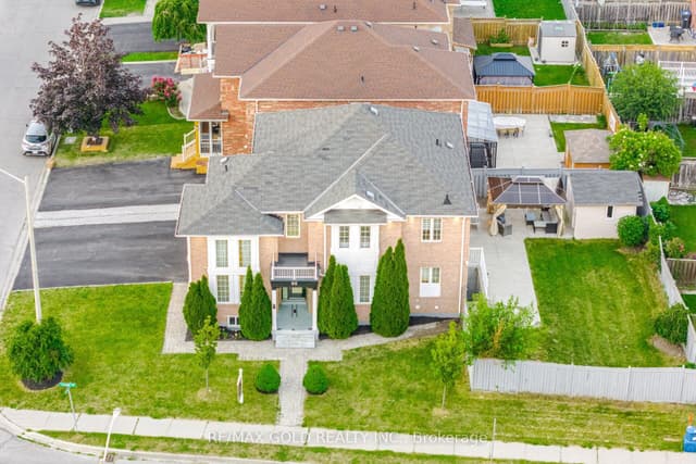 Detached at 71 Leagate Street, Brampton, ON L7A 3J4