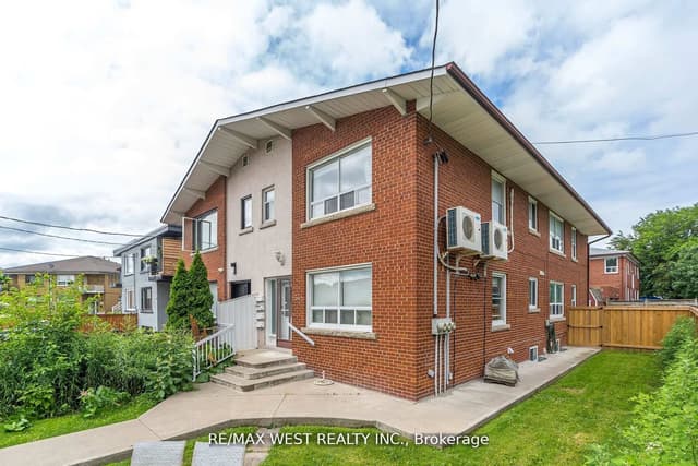 Semi-Detached at 34 Penhurst Avenue B1, Toronto, ON M8Y 3A9, Toronto W07