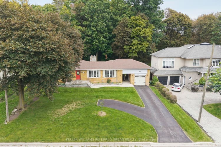 71 Agincourt Drive
