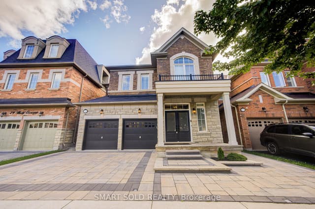 Detached at 75 Hoey Crescent, Oakville, ON L6M 0W4