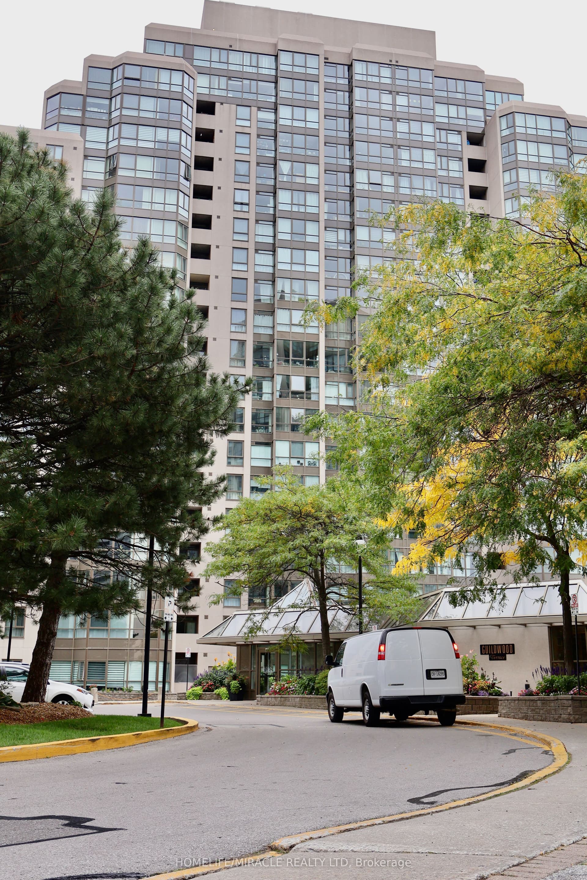 Suite 802 · Floor 8, Unit 802 · 3233 Eglinton Ave E