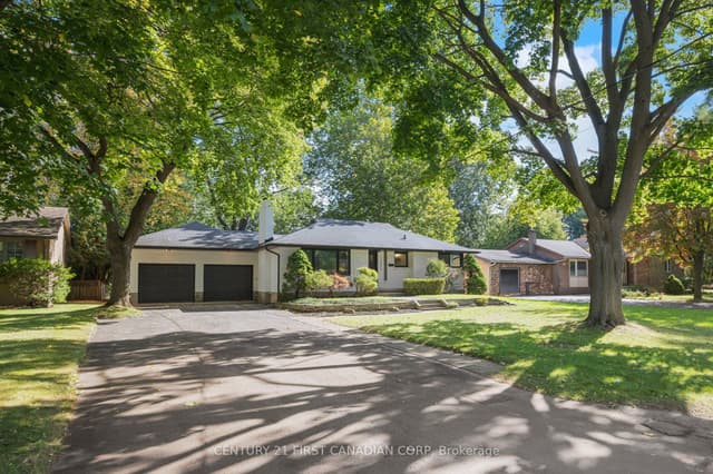 Detached at 1492 North Vernon Avenue, London North, ON N5X 1N6