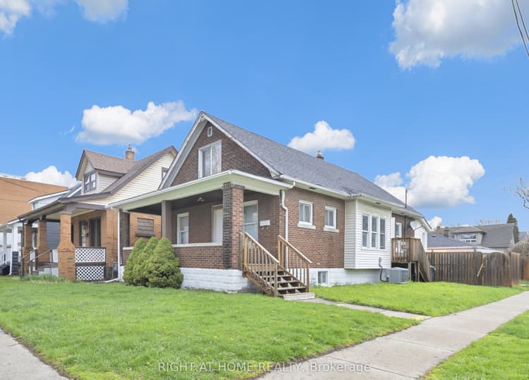 3497 Peter Street