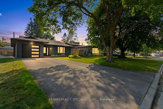 Detached at 88 Shirley Street, Orangeville, ON L9W 2T6