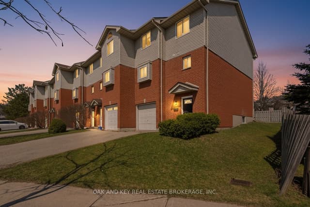 Att/Row/Townhouse at 18 Chapman Court, London North, ON N6G 5A7