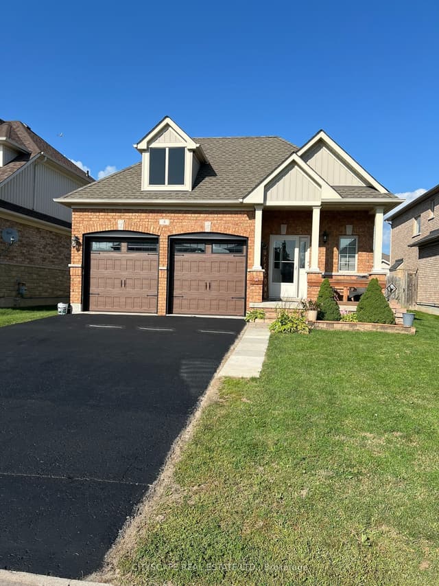 Detached at 4 Power Court, Kawartha Lakes, ON K9V 0C6