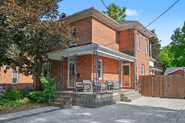 46 Brock Street