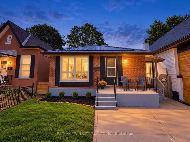 Detached at 16 Burwell Street, Brantford, ON N3T 4T6