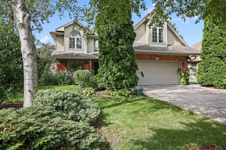 82 Masonville Crescent
