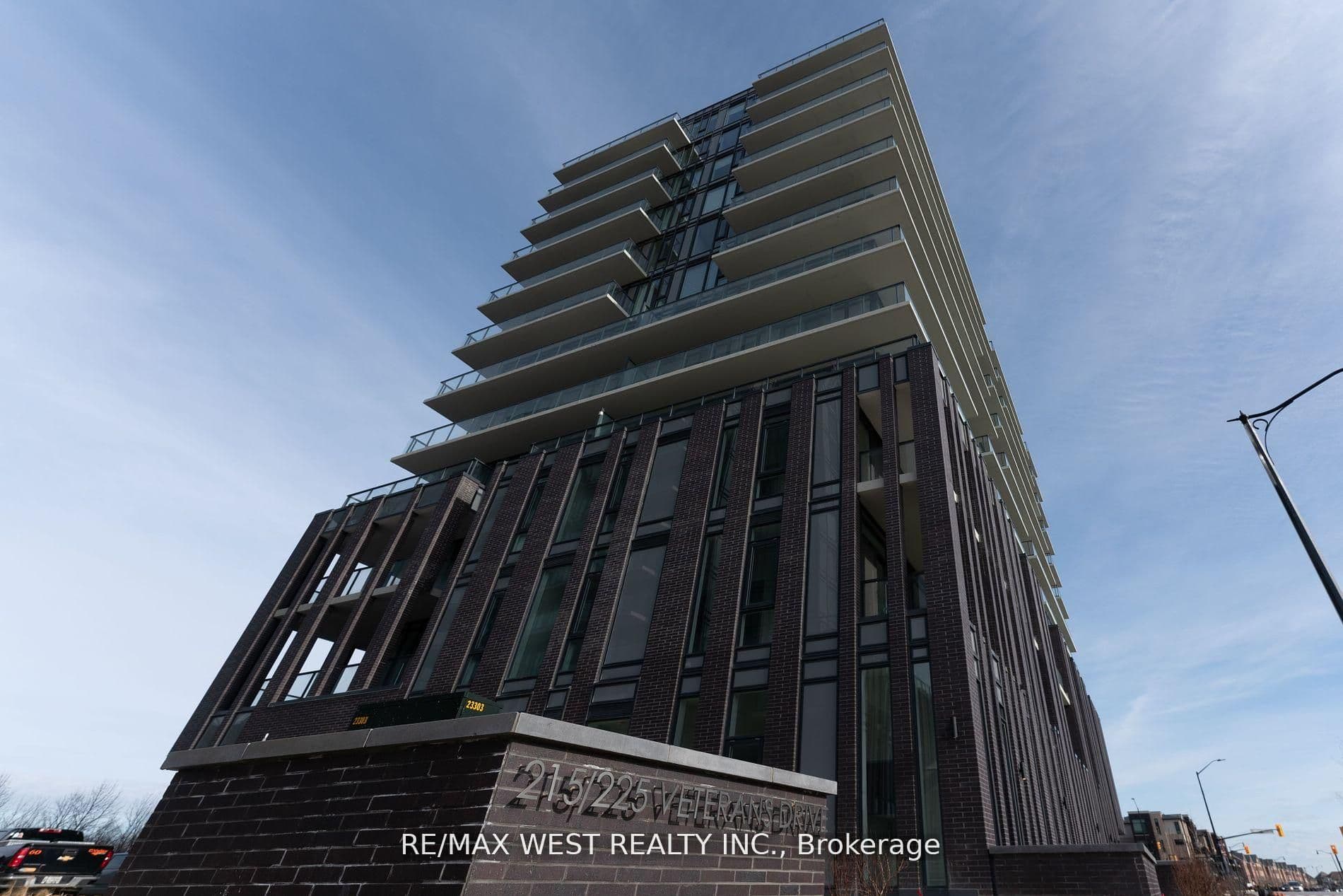 Suite 307 · Floor 3, Unit 307 · 215 Veterans Dr