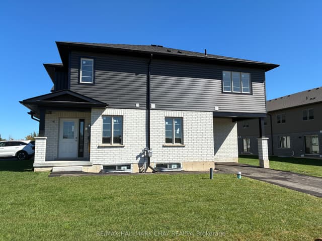 Att/Row/Townhouse at 23 Strath Crescent, Springwater, ON L0L 1P0