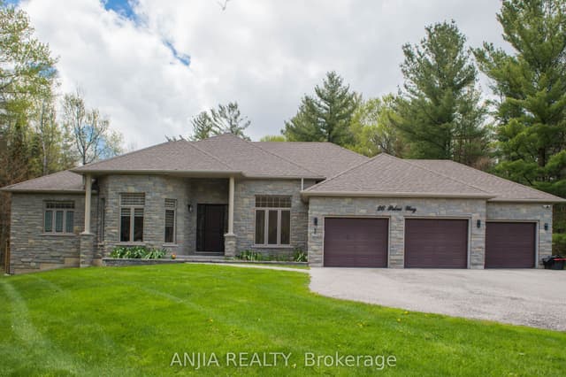 Detached at 26 Pelosi Way, East Gwillimbury, ON L0G 1M0