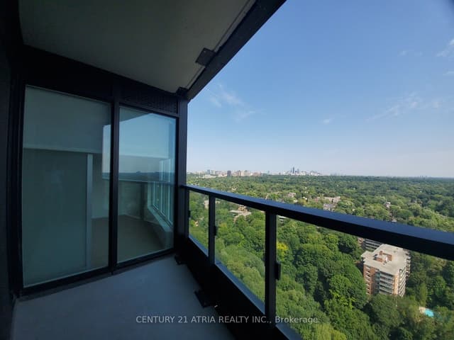 Condo Apartment at 585 Bloor Street E 2424, Toronto, ON M4W 0B3, Toronto C08