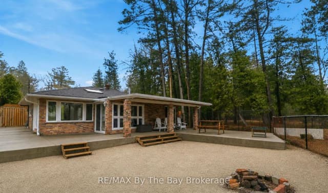 Detached at 54 Homewood Avenue, Wasaga Beach, ON L9Z 2M2