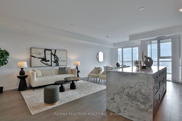 Condo Apartment at 10 Inn On The Park Drive 901, Toronto, ON M3C 0P9, Toronto C13