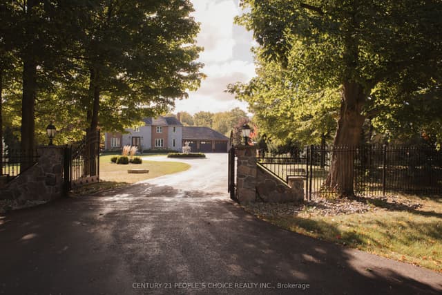 Detached at 15550 5 Side Road, Halton Hills, ON L0P 1K0