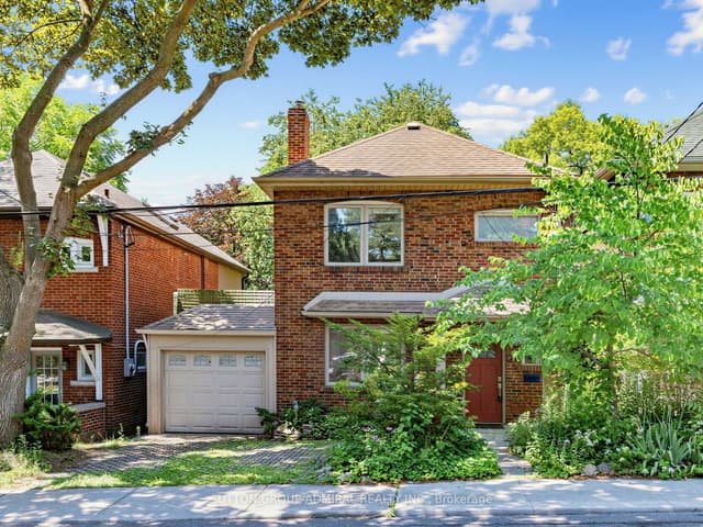 Detached at 246 Ellis Avenue Lower, Toronto, ON M6S 2X2, Toronto W01