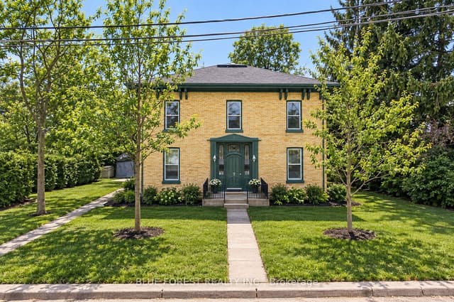 Fourplex at 7 Church Street, St. Thomas, ON N5R 3E4