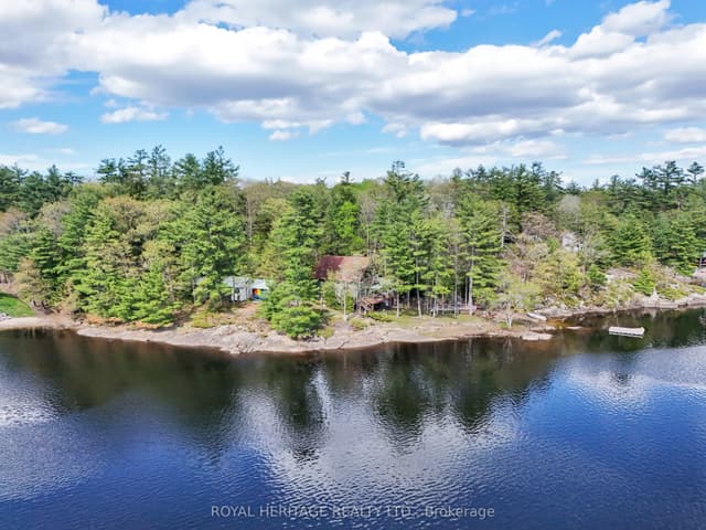Detached at 1346 Wahta #2 Road S, Georgian Bay, ON P0C 1A0