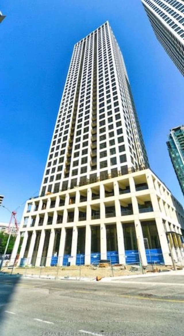 Condo Apartment at 30 Elm Drive W 2509, Mississauga, ON L5A 4C3