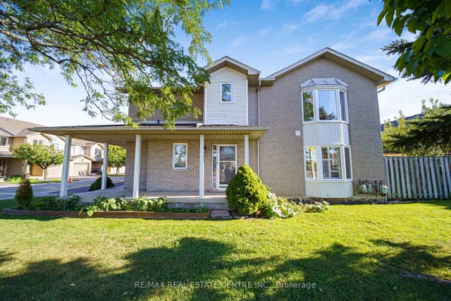 Condo Townhouse at 800 Paramount Drive 1, Hamilton, ON L8J 3V7