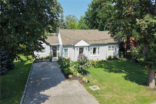 Detached at 8 Victoria Street, Haldimand, ON N0A 1H0