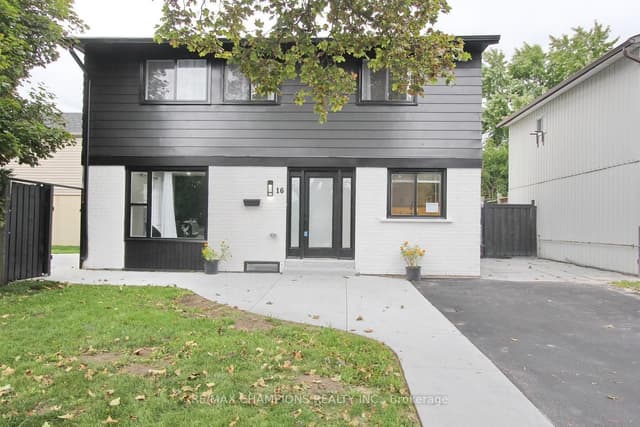 Detached at 16 Glencairn Square, Brampton, ON L6S 2H7