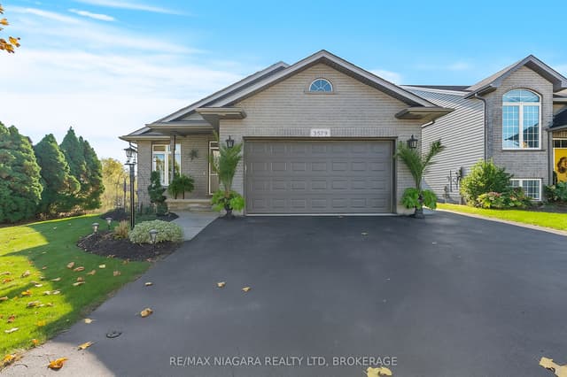 Detached at 3579 Carver Street, Fort Erie, ON L0S 1S0
