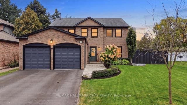 Detached at 5 Draper Court, Whitby, ON L1P 1G7