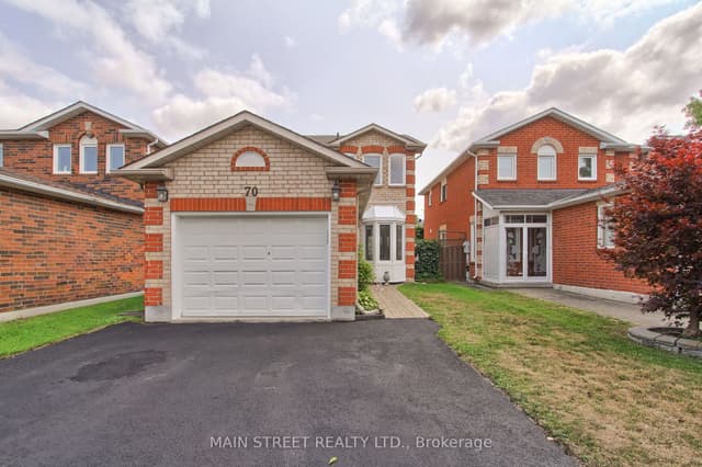 Detached at 70 Dunsmore Crescent, Richmond Hill, ON L4C 0C5