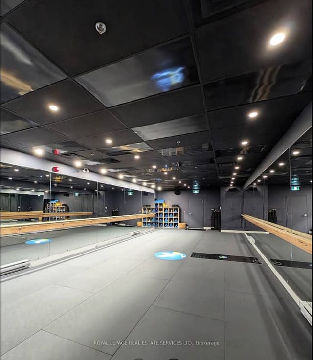 Sale Of Business at 410 Adelaide Street W 4, Toronto, ON M5V 1S8, Toronto C01