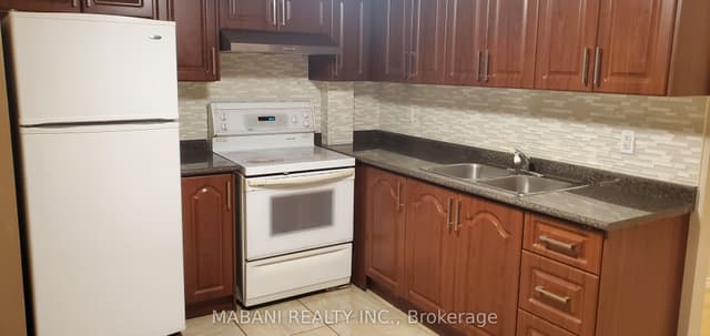 Detached at 7270 Terragar Boulevard - Bsmt, Mississauga, ON L5N 7L8