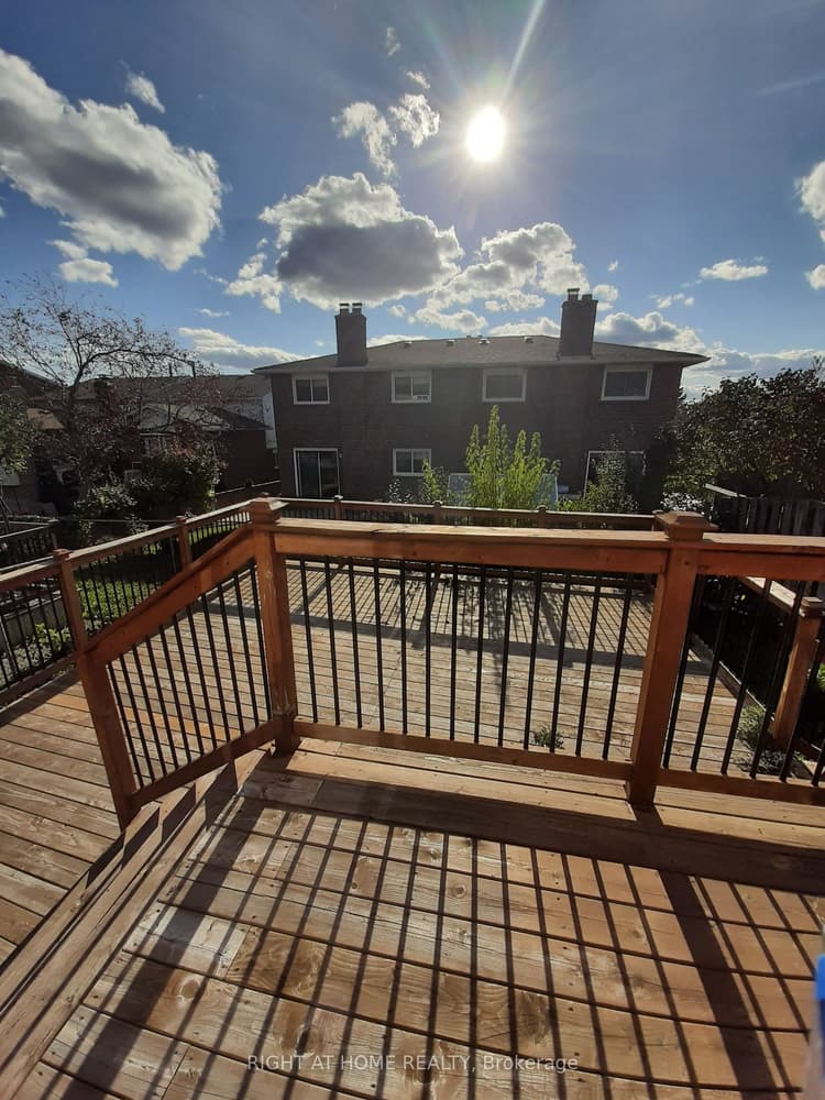 39 Hockley Path