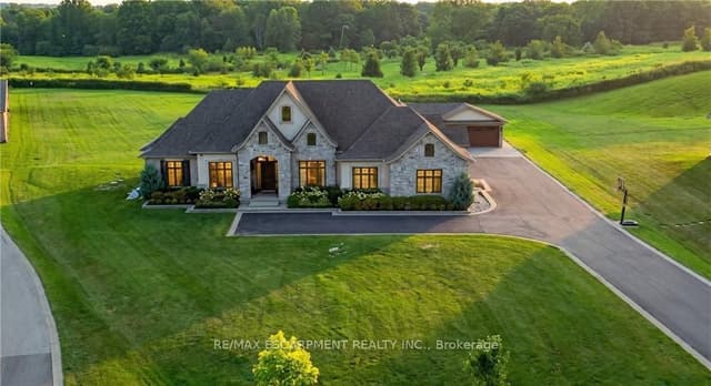 Detached at 55 Tews Lane, Hamilton, ON L9H 7N4