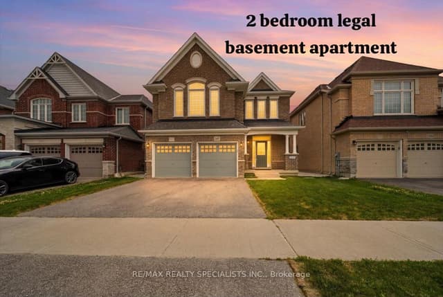 Detached at 281 Blue Dasher Boulevard, Bradford West Gwillimbury, ON L3Z 4H8