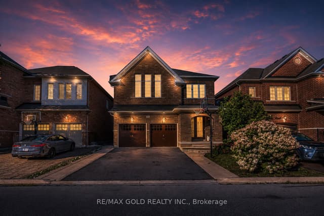 Detached at 19 Bellcrest Road, Brampton, ON L6Y 2M7