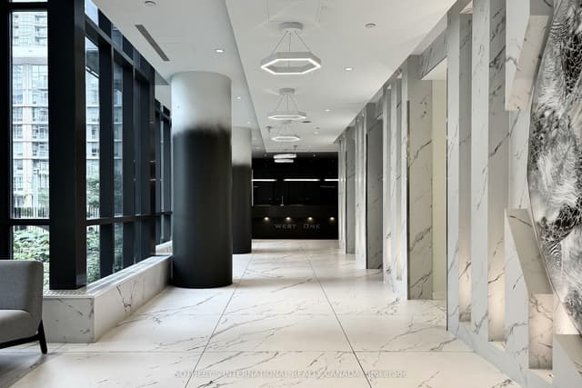 Condo Apartment at 11 Brunel Court 1216, Toronto, ON M5V 3Y3, Toronto C01