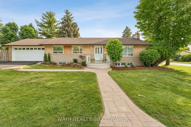 Detached at 39 Nanwood Drive, Brampton, ON L6W 1L7