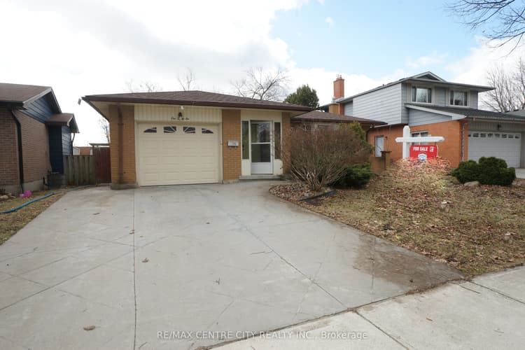 136 Concord Crescent