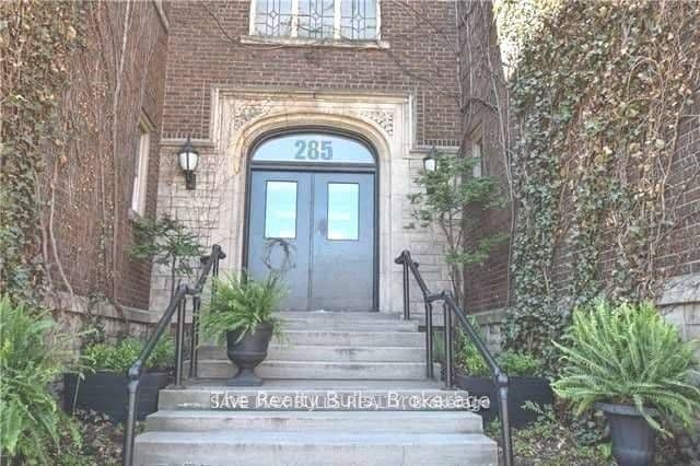 285 King Street